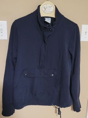 💚10 for $10💚 Bundle and save Navy Zip-Up Women’s Sweater Jacket